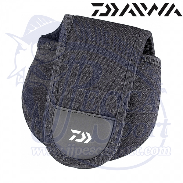 DAIWA FUNDA NEOPRENO CARRETE CASTING